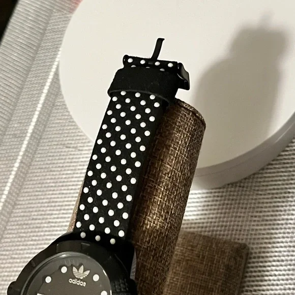 ADIDAS ORIGINAL NWOT AUTHENTIC BLACK & WHITE POLKA DOTS LEATHER BAND WATCH NWTs Adidas polka dot zip up sz Small sold | Mercari main image 4